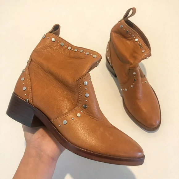 Dolce Vita Shoes - Dolce Vita 100% Leather Western Embellished Tan Cognac Ankle Booties Women's 5.5
